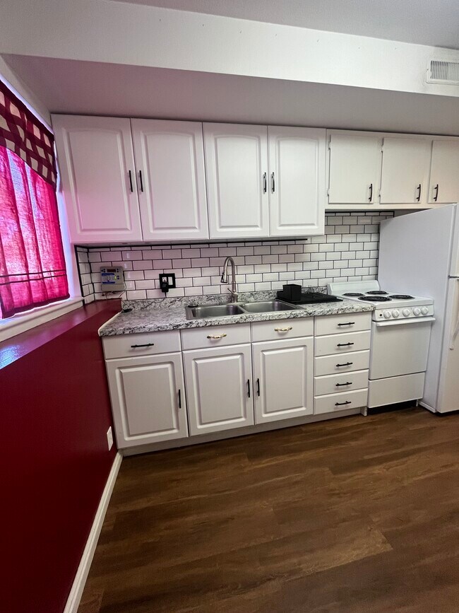 7898 N Sparrowhawk Cir, Eagle Mountain, UT 84005 - photo 7