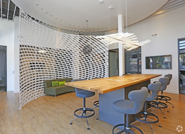 Catalyst Mountain View, Mountain View, CA 94040 - photo 7