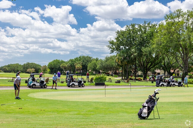 Golfers in Four Seasons enjoy the expansive greens at local golf clubs, such as Arrowhead.
