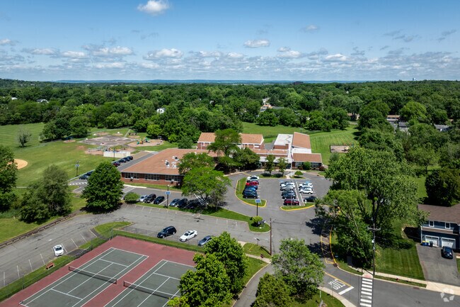 Bridgewater's Bradley Gardens Primary School has 255 students in grades PK, K-4.