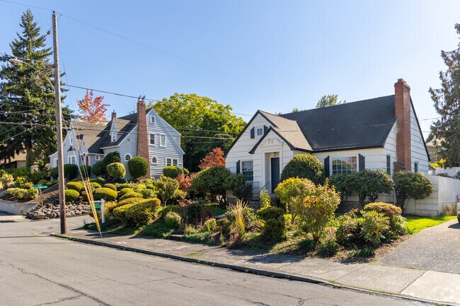 Home styles vary from smaller cottage to larger contemporary styles in South Central.