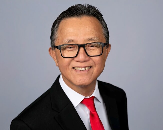 Agent Photo