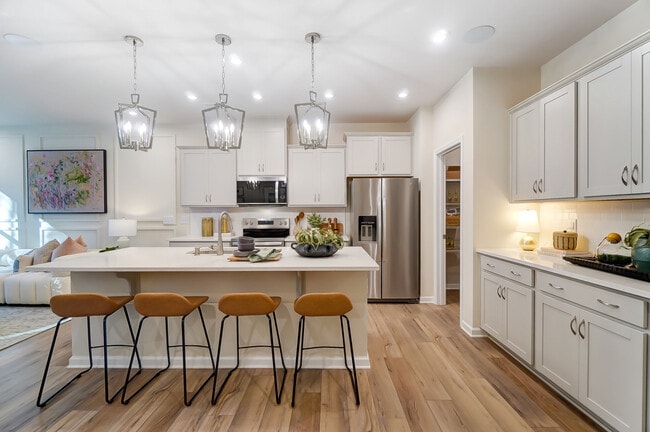 312 Laura Elizabeth Ln, Clover, SC 29710 - photo 3