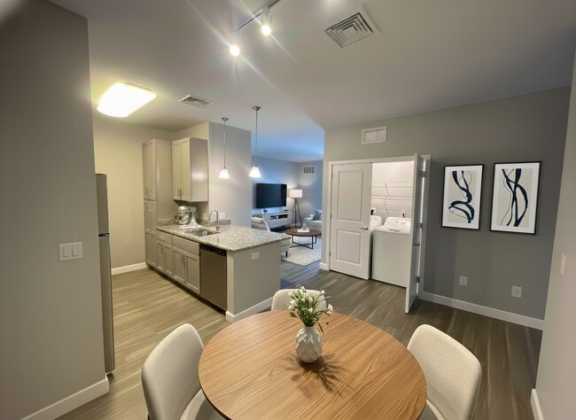 Traders Row, Salem, MA 01970 - photo 7