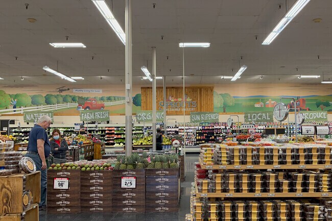 Duffy Residents Have Access To Fresh Foods At Sprouts Farmers Market Down The Street