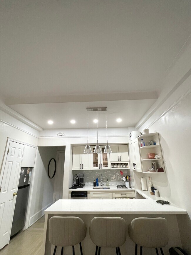 50 W 106th St Unit 1A, New York, NY 10025