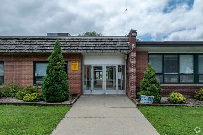 Sheridan Elementary School is located conveniently in Sheridan.