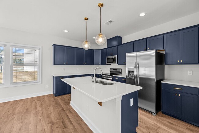 134 Pinnacle Ct unit 36474527, Five Points, NC 28376 - photo 5