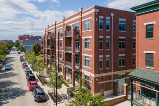 1050 W Monroe St, Chicago, IL 60607