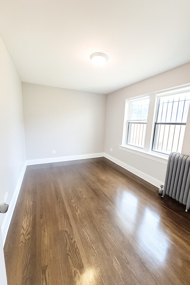 7640 S Stewart Ave, Chicago, IL 60620 - photo 4