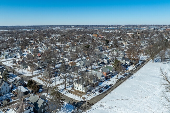 Longview is a beautiful, classic neighborhood that looks great any time of year.