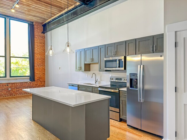 Jefferson Mills, Jefferson, MA 01522 - photo 2