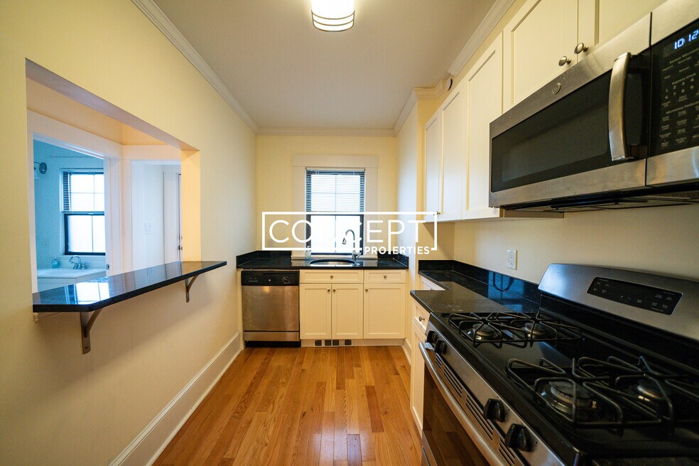 217 Commonwealth Ave unit 12B, Newton, MA 02467 - photo 1