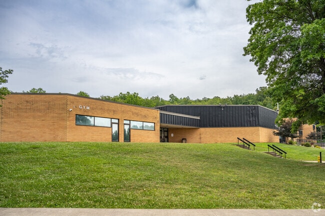 South Middle School has 755 students with a student to teacher ratio of 12 to 1.