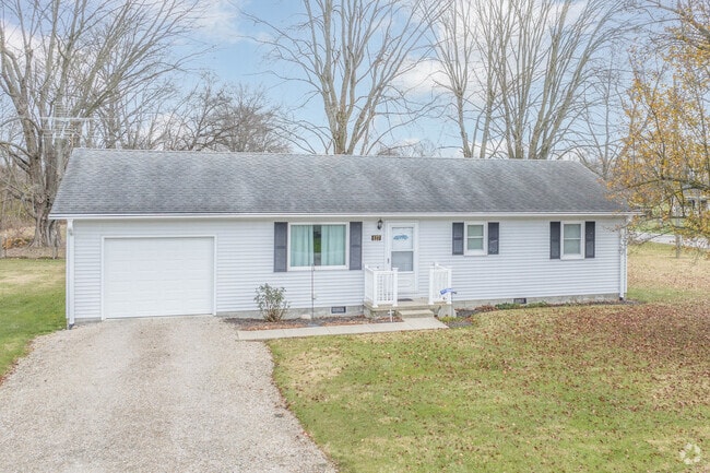 Ranch style homes are common in Hebron.
