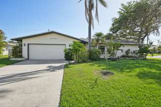 3719 SE 1st Place, Cape Coral, FL 33904