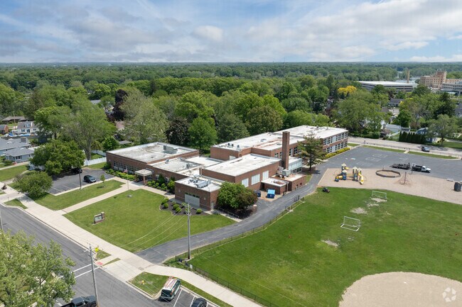 Lincoln Elementary School in Saint Joseph, MI.