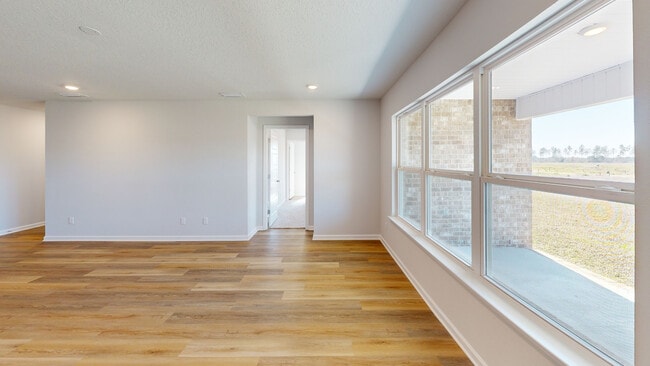 140 Aberdeen Loop, Calera, AL 35040 - photo 2