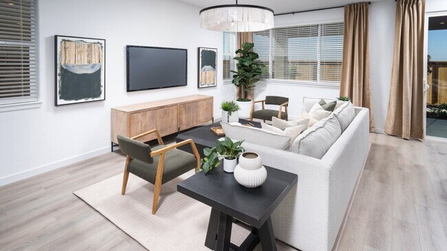 225 Delta Bay Cir, Sacramento, CA 95835 - photo 4