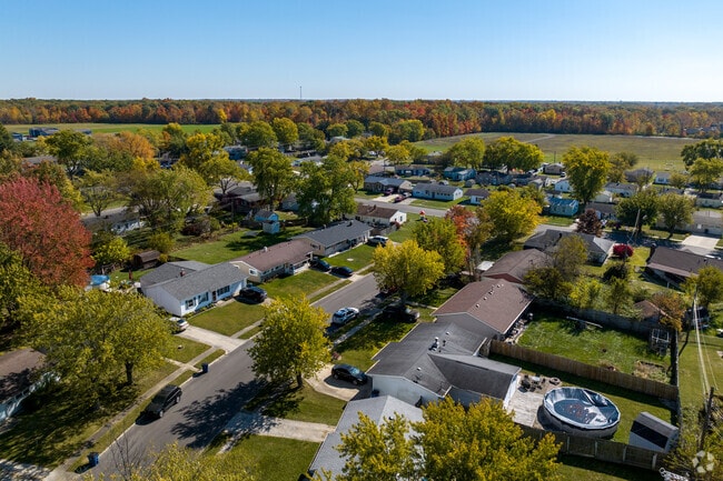 Northeast Marion is located just minutes from downtown's restaurants and small shops.