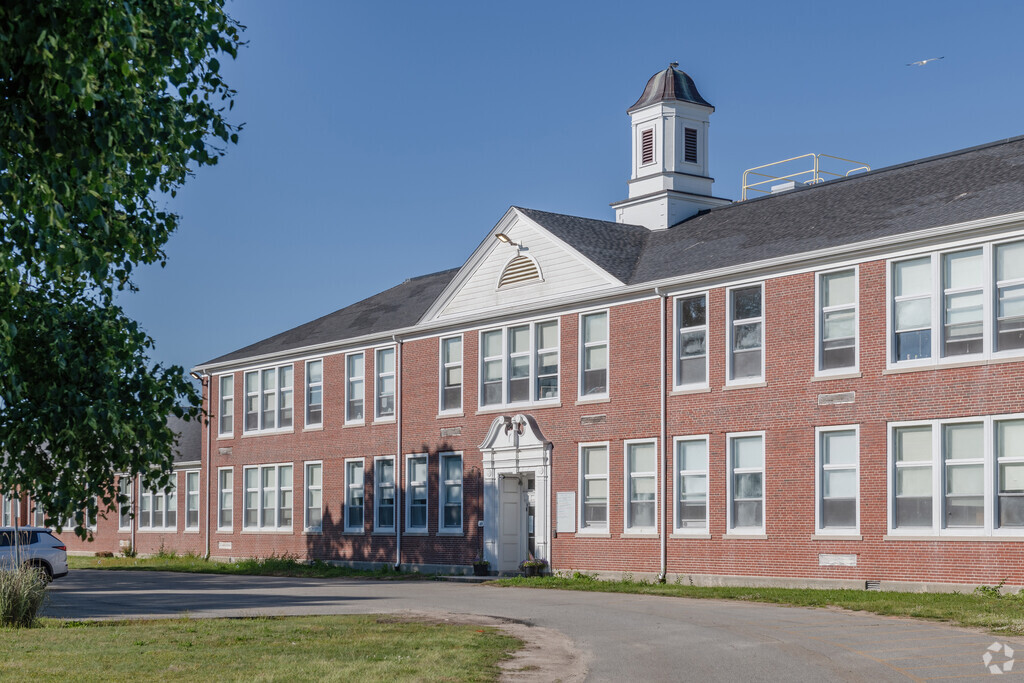 Barnstable Community Innovation School hosts a project-based learning environment.