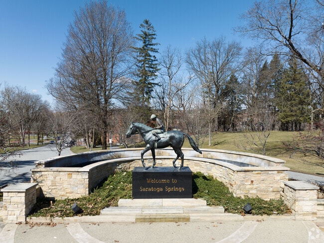 Welcome the Saratoga Springs, a center of Equestrian Life
