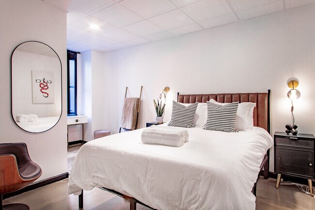 1020 16th St NW unit ID1037709P, Washington, DC 20036 - photo 3