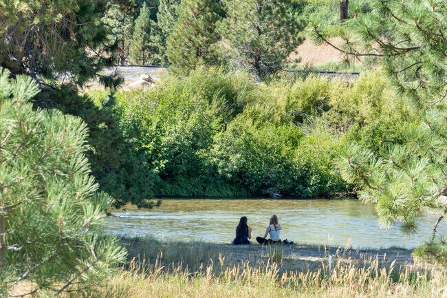 Quiet banks along the Truckee River offer a midday pause near Joerger Ranch.