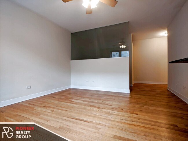643 W Wrightwood Ave unit 315, Chicago, IL 60614 - photo 5