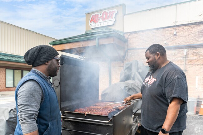 All Out Smoke Pit in Park Forest serves classic, slow-smoked ribs and barbecue.