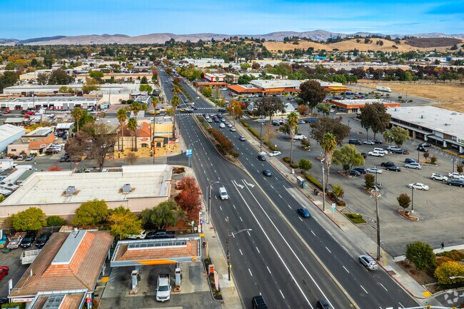 A lively stretch of Monument Blvd runs through Shamrock Corners.