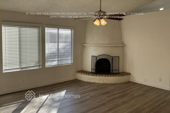 921 S Val Vista Dr, Mesa, AZ 85204 - photo 4