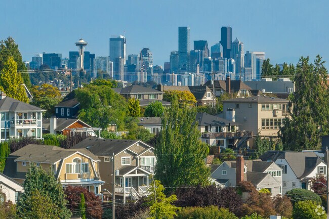 Southeast Magnolia living offers easy access to the city while providing a small town feel.