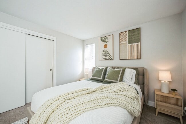 The Meadows, Chelmsford, MA 01824 - photo 7