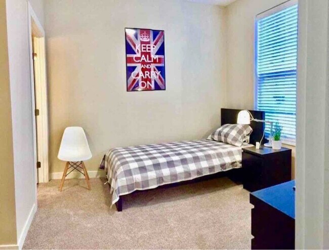 Campus Creek Cottages, Big Rapids, MI 49307 - photo 2