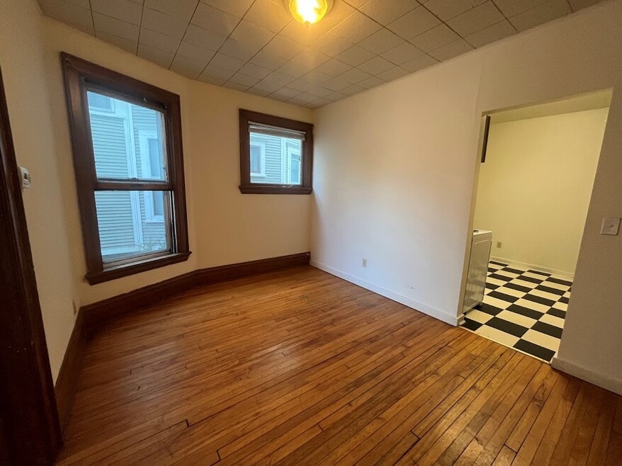 221 N Livingston St unit 1, Madison, WI 53703 - photo 1