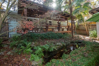 1096 Oakfield Dr SE, Atlanta, GA 30316