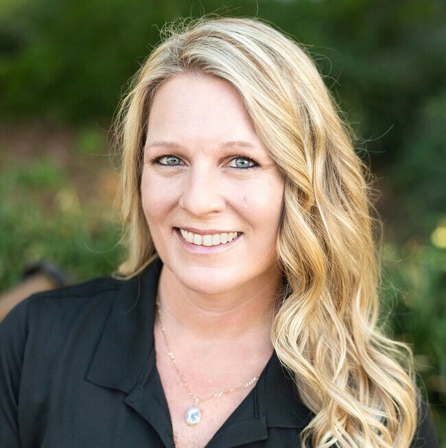 Angela Twigg