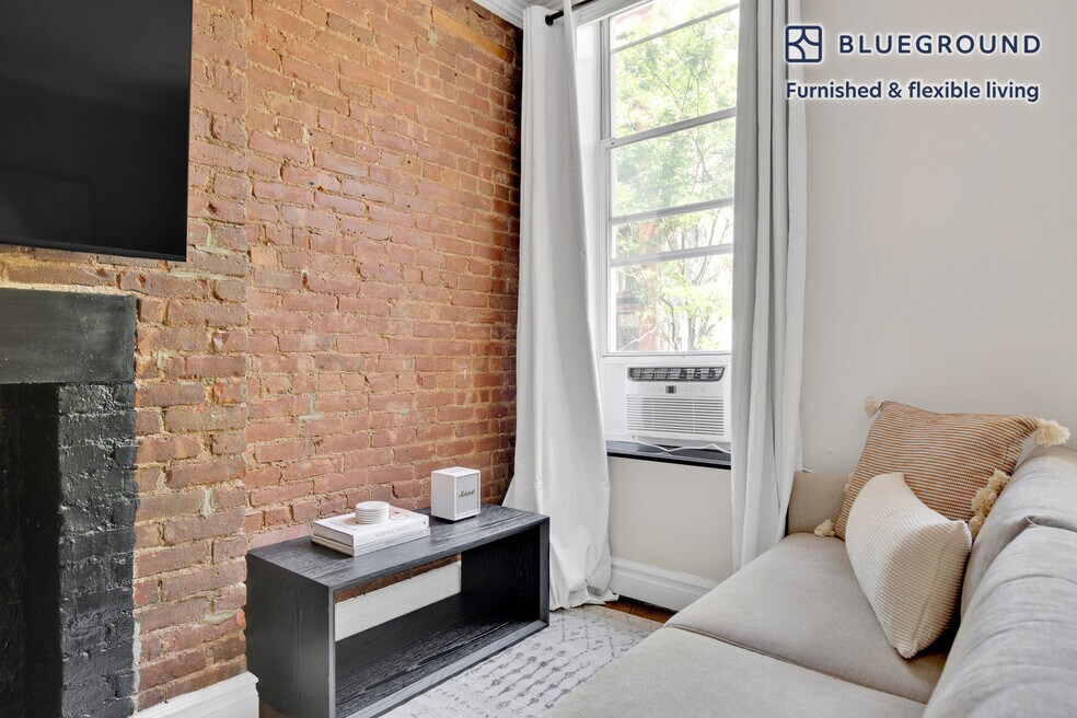 221 Mott St unit FL2-ID877, New York, NY 10012 - photo 1