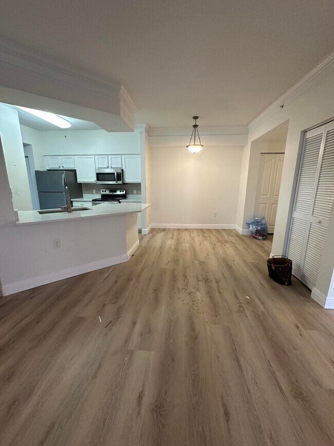 9905 Baywinds Dr unit 2201, Royal Palm Beach, FL 33411 - photo 4