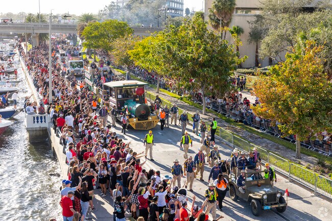 Great Palm River Point enjoy getting home a little sooner than most being so close to Gasparilla