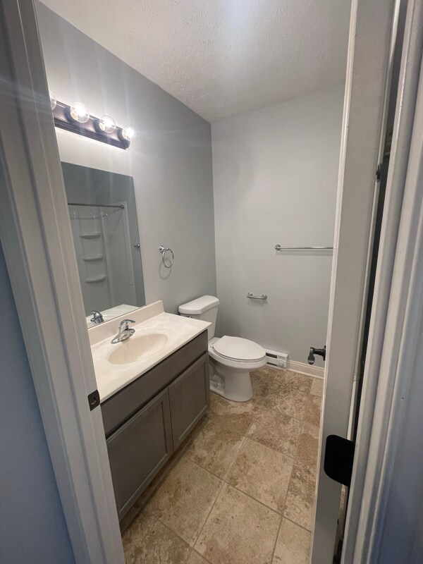4133 S Dixie Dr unit 2, Moraine, OH 45439 - photo 3