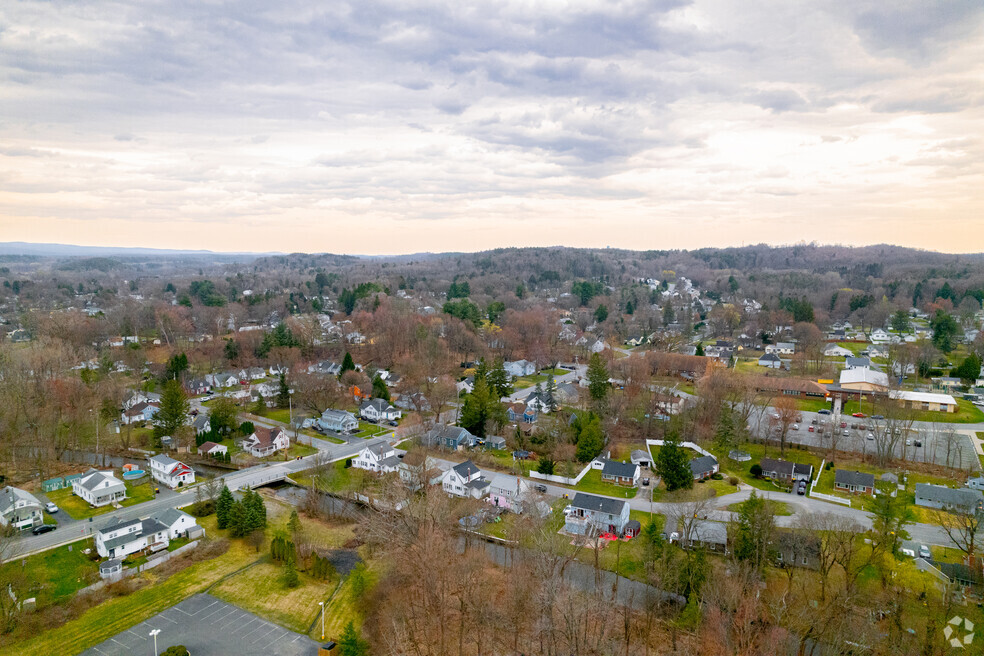 Neighborhood_Wynantskill_021524
