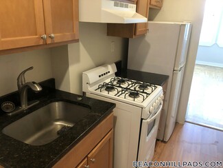 70 Joy St Unit 1, Boston, MA 02114