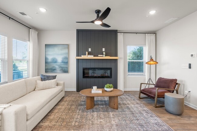 11537 Kimberly Way, Hampton, GA 30228 - photo 3