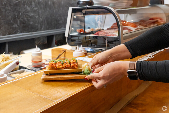 Enjoy Sushi Ohana on downtown Broadway, one of Grant Park's favorite restaurants.