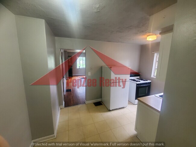 203 Ryburn Ave unit 1, Dayton, OH 45405 - photo 3