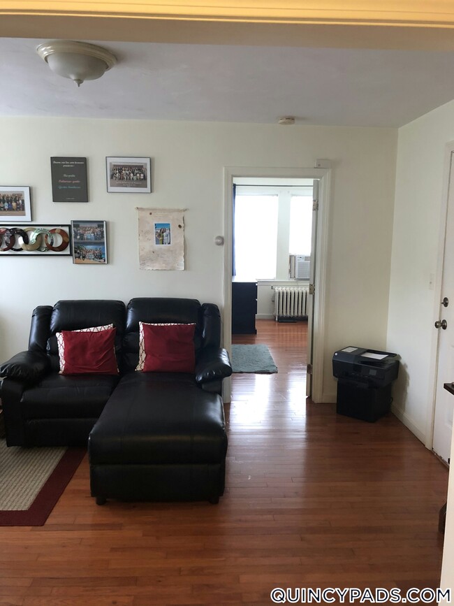 115 Sumner St Unit 3, Quincy, MA 02169