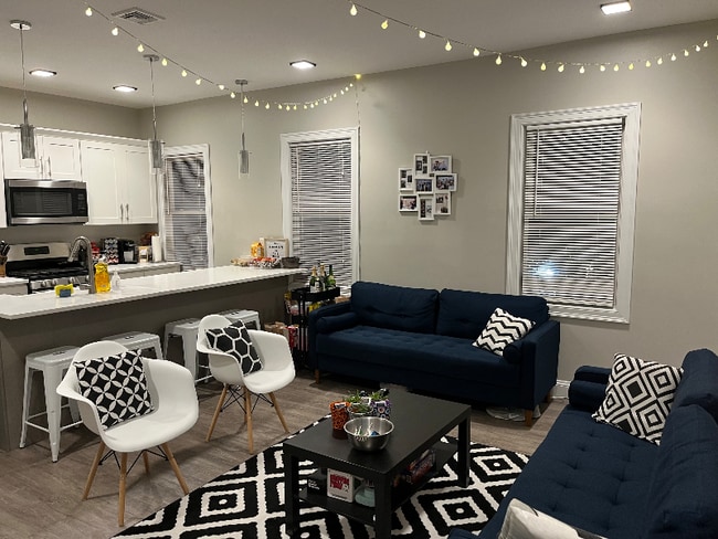 14 Trenton St unit 3, Providence, RI 02906 - photo 4