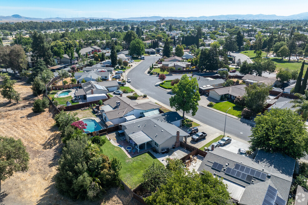 NH_GranadaPark_565593_P1_030525_V3